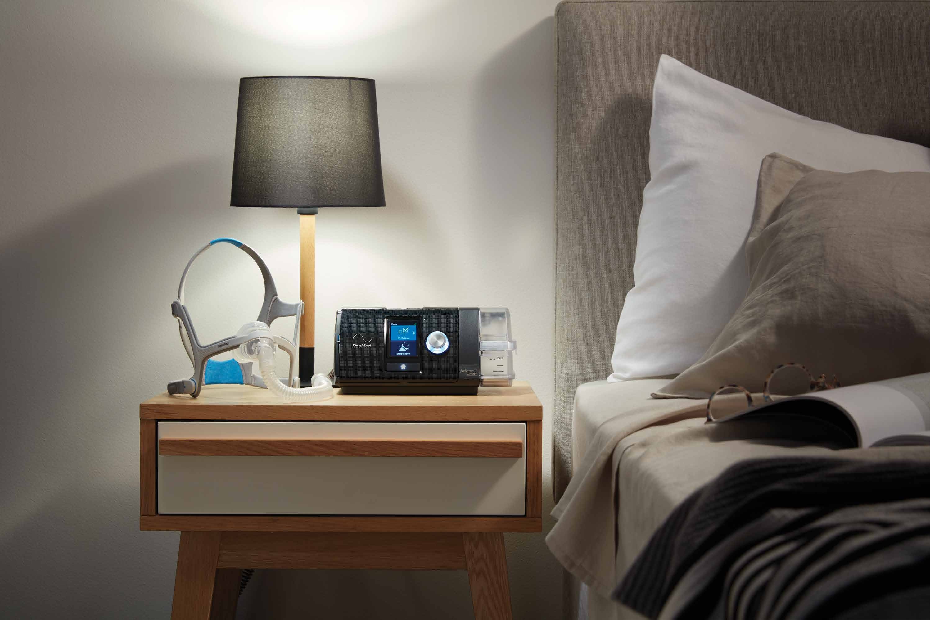 ResMed AirSense 10 AutoSet view 2